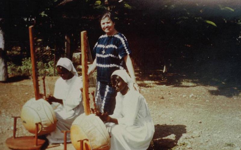 Adoración Bolívar en Mali (años 80)