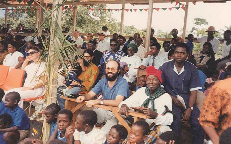 Celebración popular en Nguti, (Camerún, 1991)