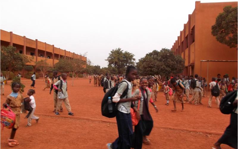 Escuela Salesianas en Bamako construida por Manos Unidas