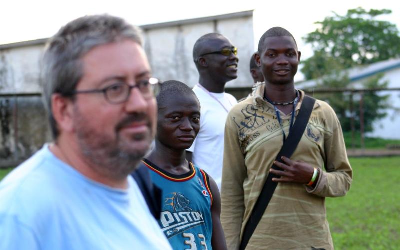 Chema Caballero ha pasado 20 años en Sierra Leona formando a líderes y en la rehabilitación de niños soldado